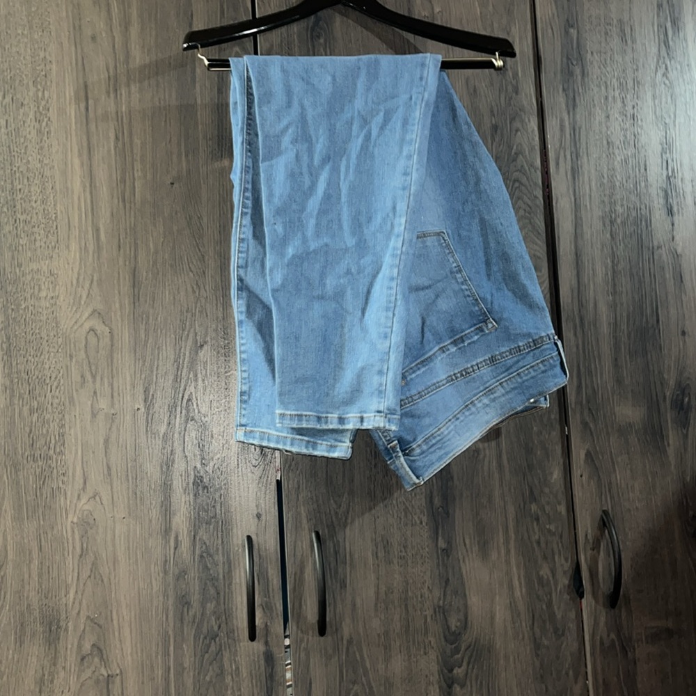 FLASH SALE! 
Jessica Simpson Jeans Size 20W - Picture 3 of 5